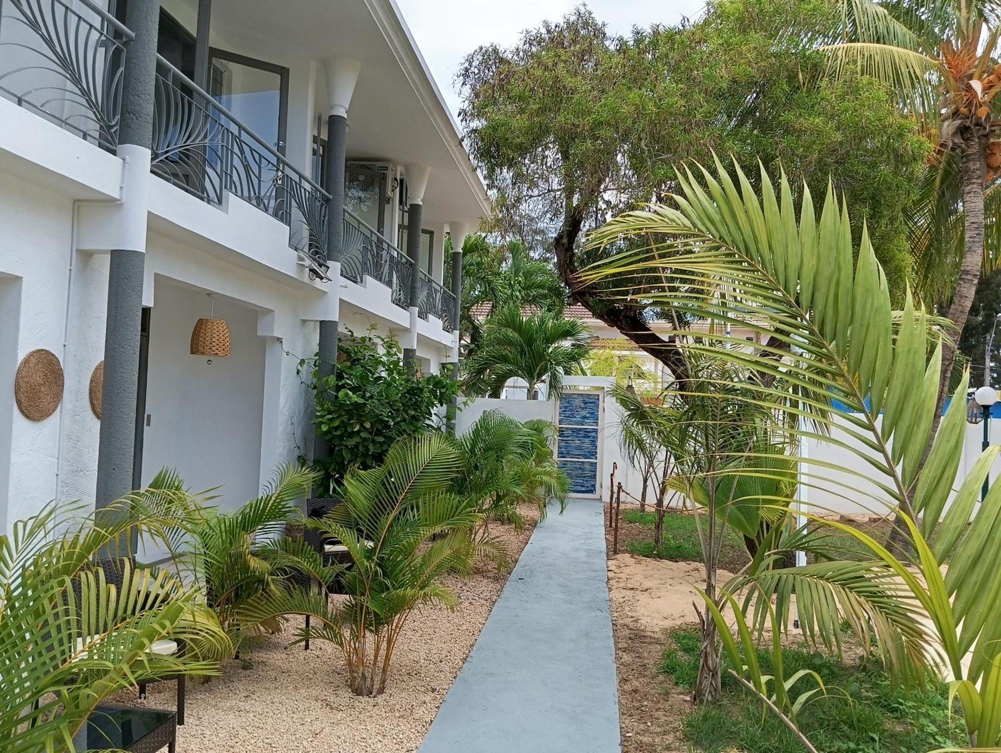 Aparthotel Exotica Sense à Flic-en-Flacq Extérieur photo