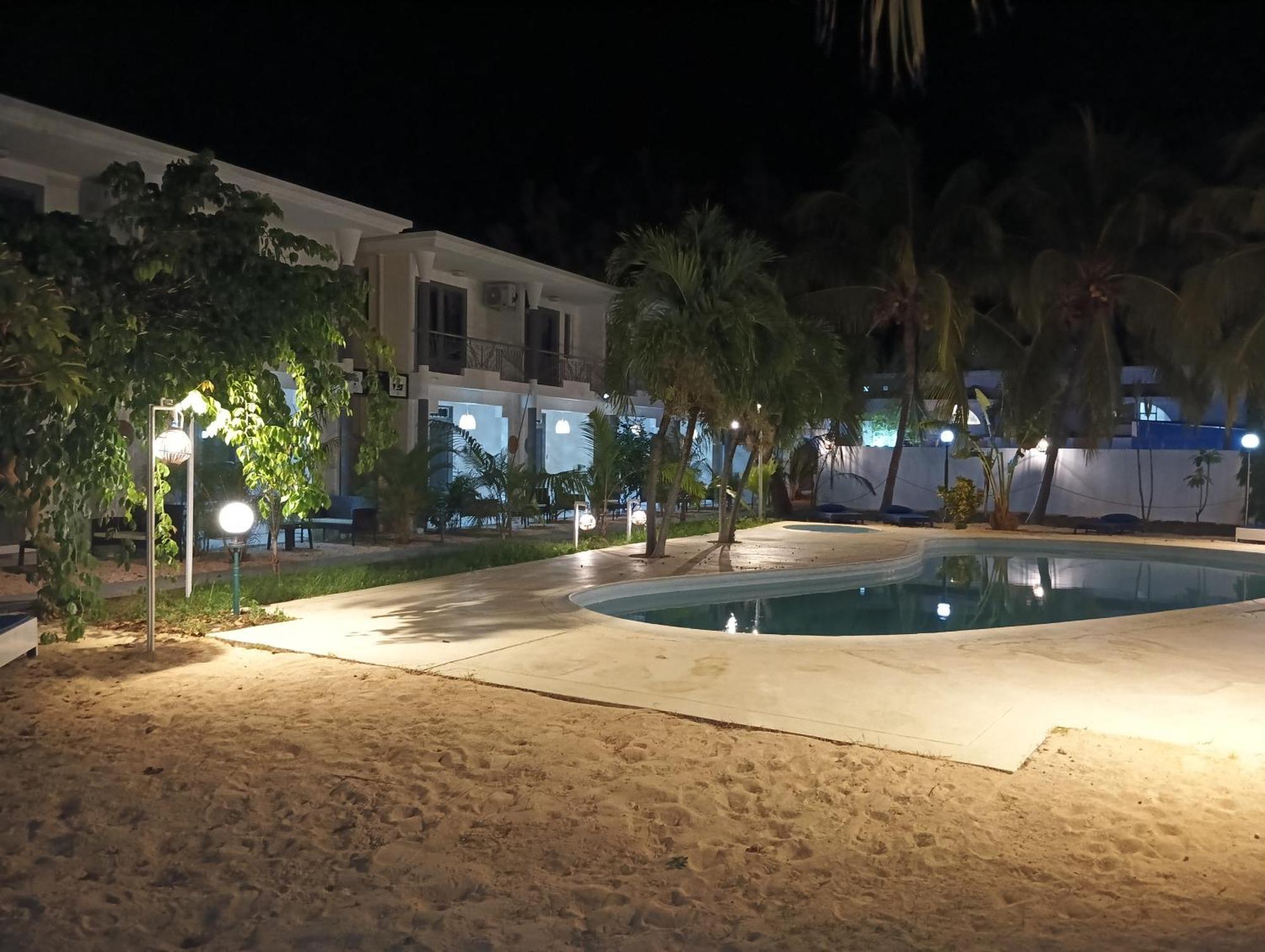 Aparthotel Exotica Sense à Flic-en-Flacq Extérieur photo